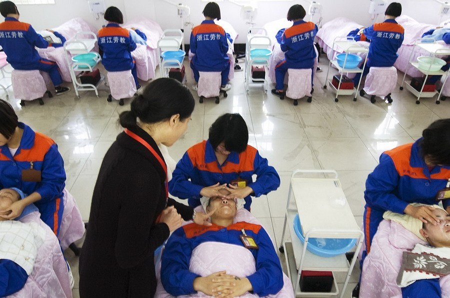 走进中国各地劳教所