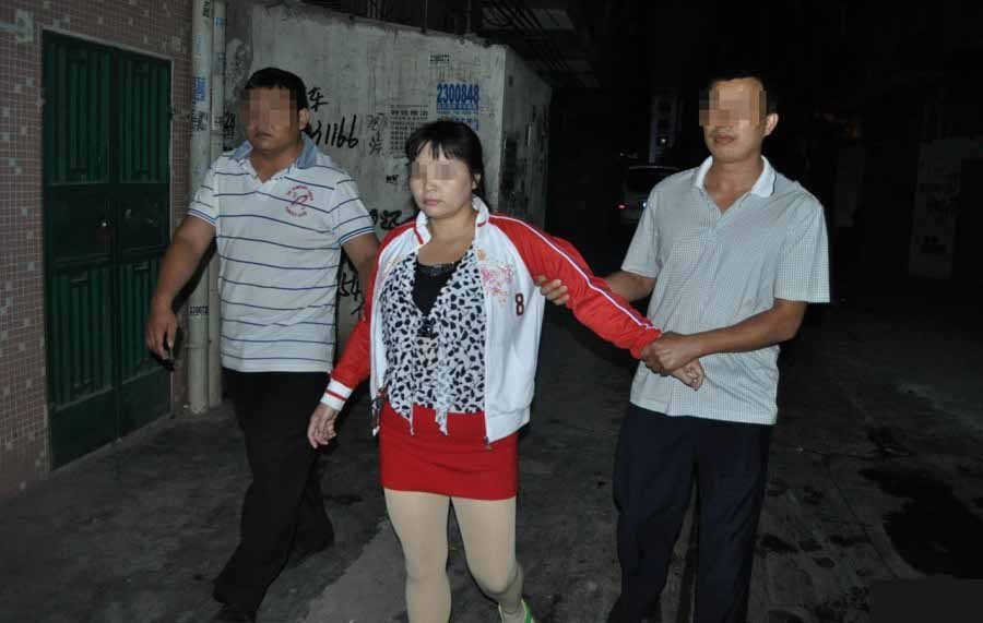 盘点近年来各地扫黄现场