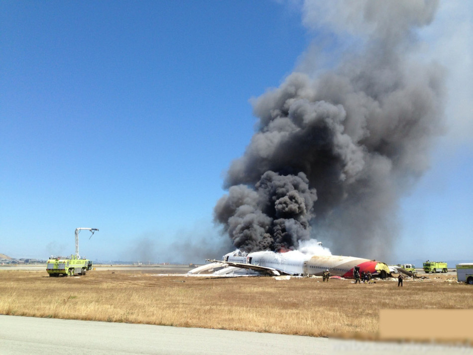 2013年7月6日,韩国韩亚航空公司214航班,由波音777-200型客机执飞,从