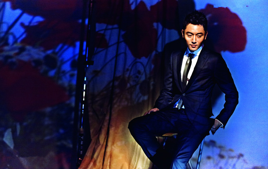 果郡王李东学爆红西装酷帅惹人爱