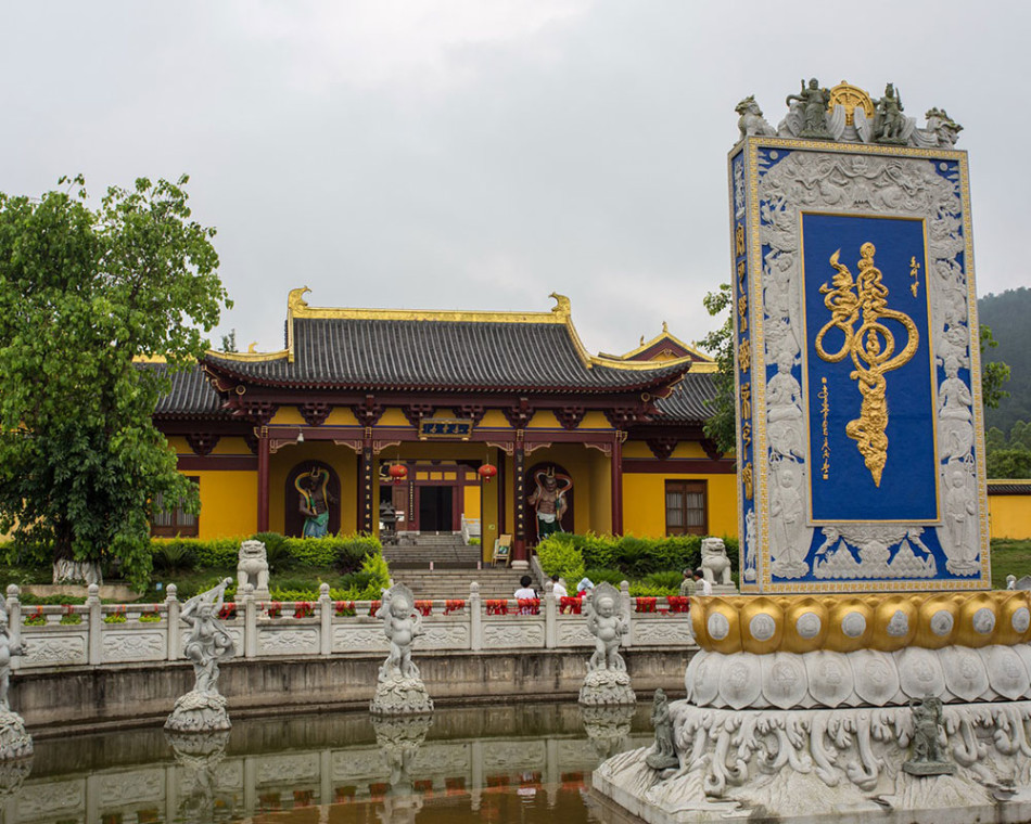 祈福上林莲音寺 赏古色古香的庙宇楼塔