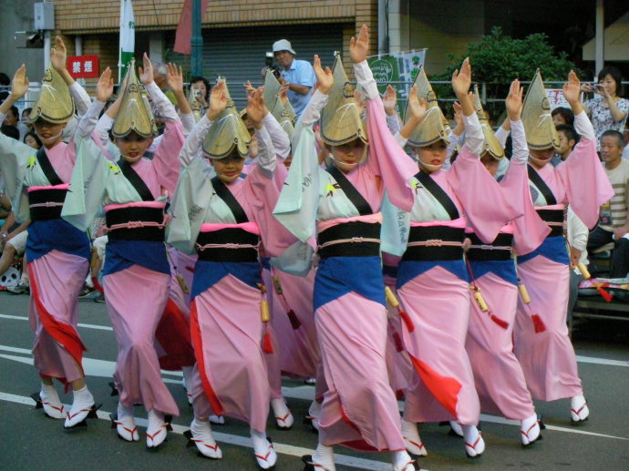 日本如何过盂兰盆节