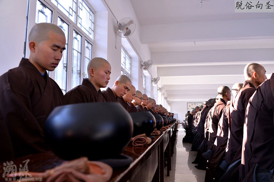 揭秘中国僧人拜别父母由俗成僧的剃度全过程