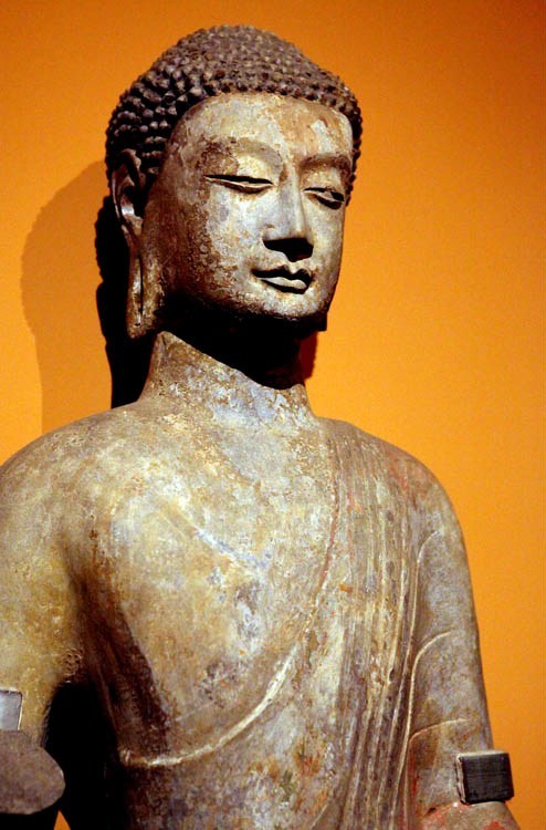 青州龙兴寺佛像欣赏:微笑千年