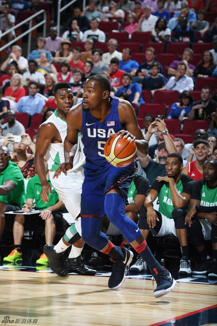 北京时间8月2日8时,美国男篮与尼日利亚男篮进行热身赛,结果美国