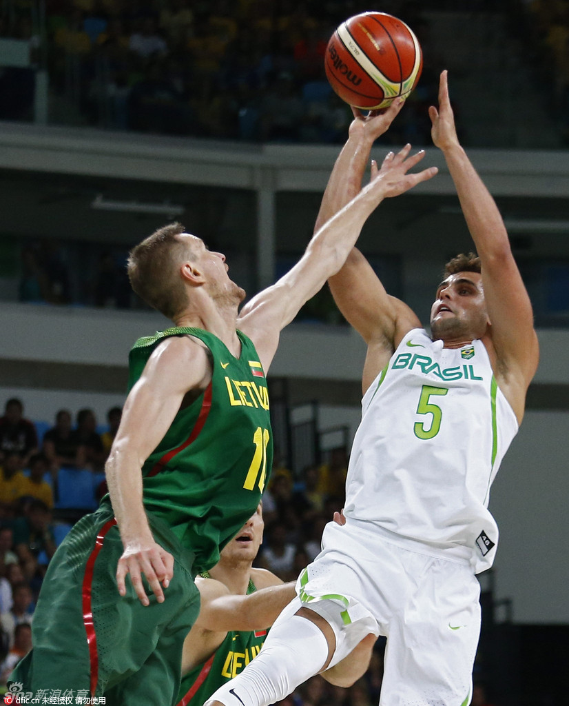 男篮小组赛巴西76-82立陶宛