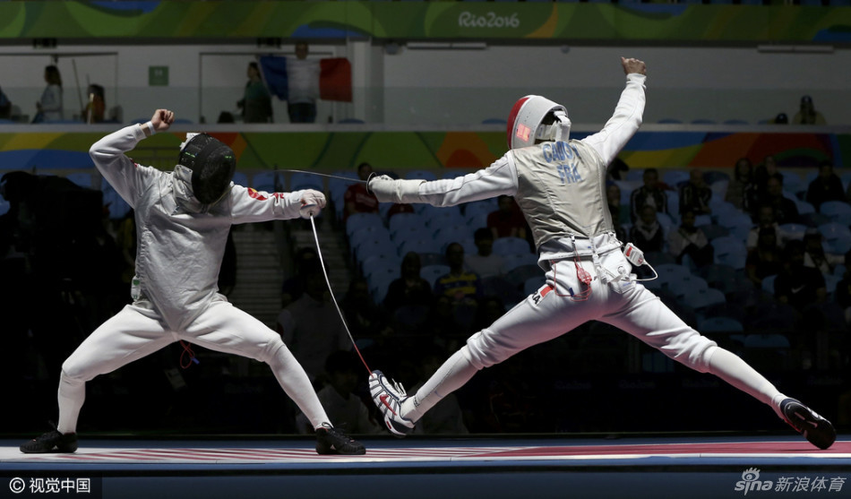 男花团体中国负法国