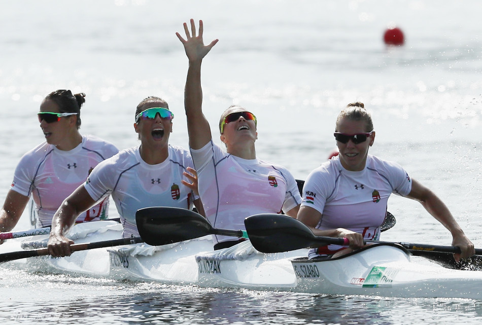皮划艇静水女子四人皮艇500米决赛_高清图集_新浪奥运_新浪网