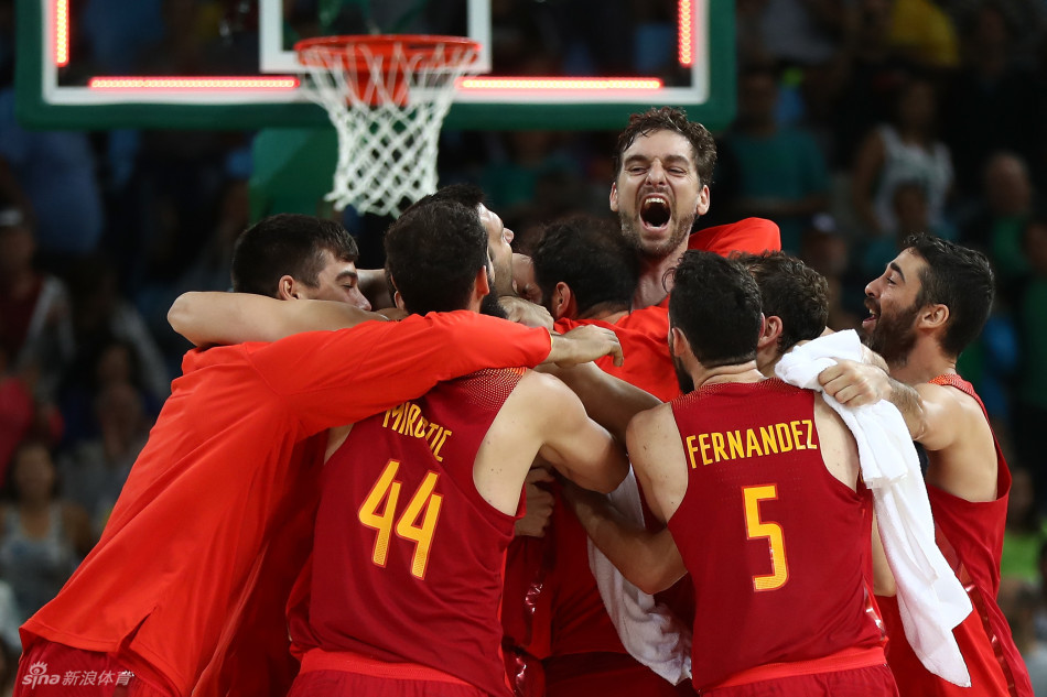 男篮西班牙89-88澳大利亚_高清图集_新浪奥运_新浪网