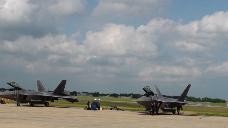 安德鲁斯空军基地部署的f22a战机