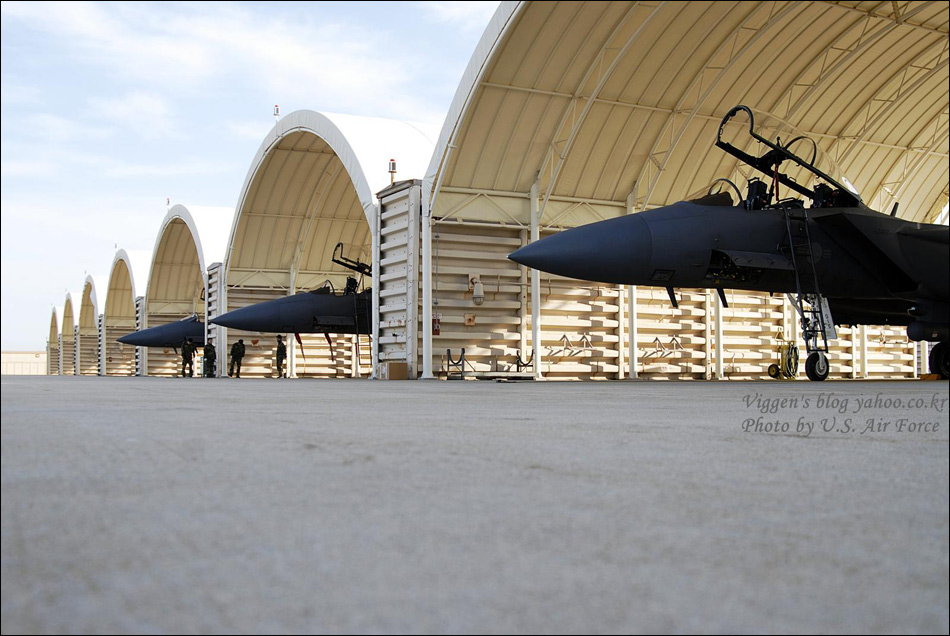 韩国最强战机f-15k机窝有点单薄