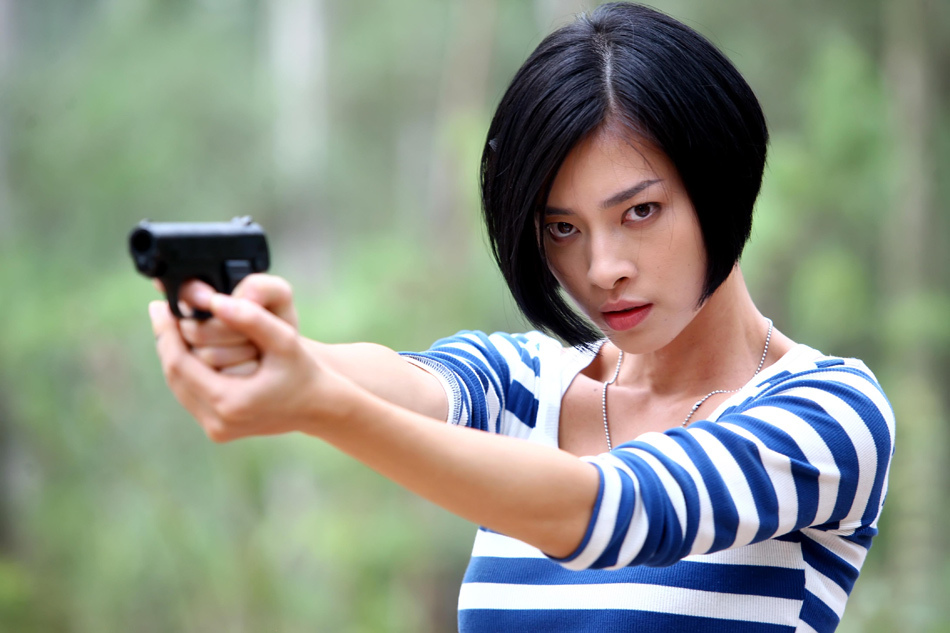 2009年10月12日,曾主演《末路雷霆》等动作大片走红的越南女星吴青芸