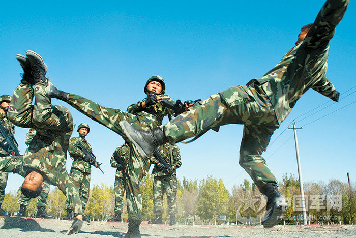 武警格斗训练