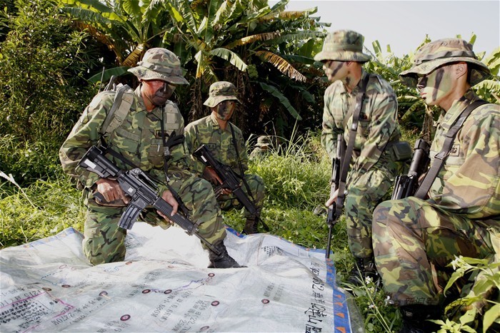 台湾军队进行演习