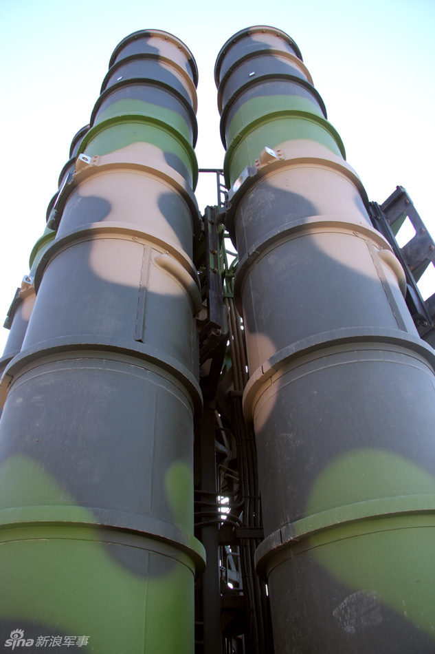 红旗9导弹发射筒侧视图