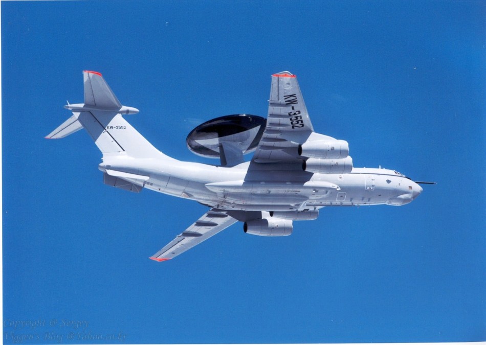 首见俄制a-50预警机进行空中加油近距特写_高清图集_新浪网