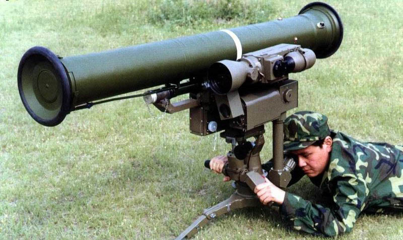 国产红箭八反坦克导弹