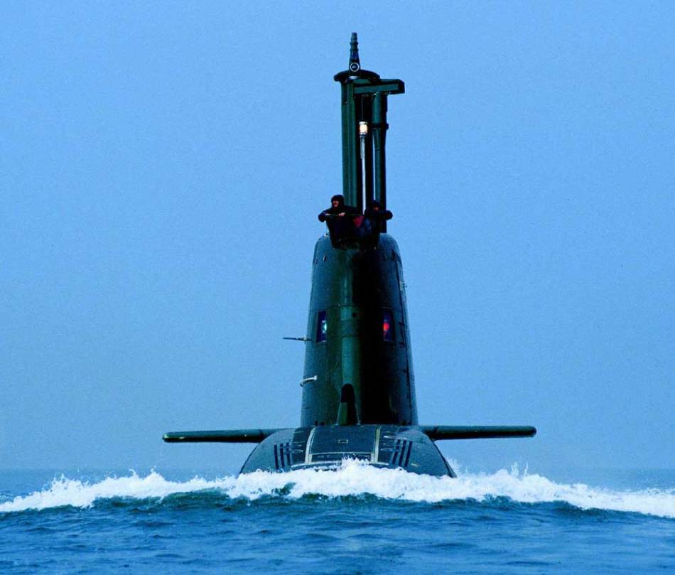 德国为以色列建造的海豚级潜艇