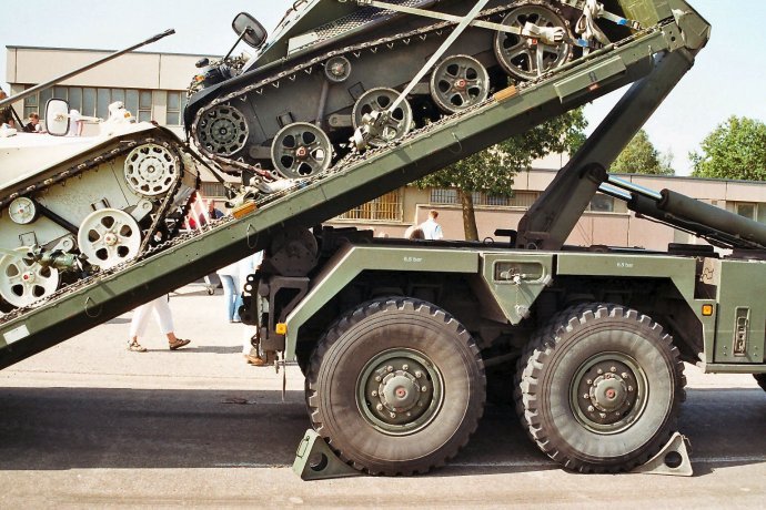 德国wiesel空降战车参加联合国维和行动_高清图集_新浪网