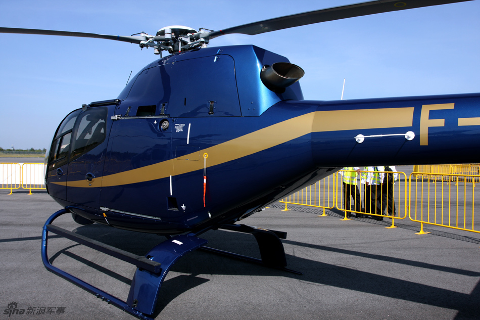 欧直ec120b轻型直升机