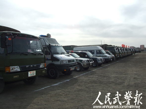 武警青海总队四支队车辆集结完毕准备出发
