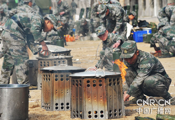 北京军区飞虎师部队苦练精兵_高清图集_新浪网