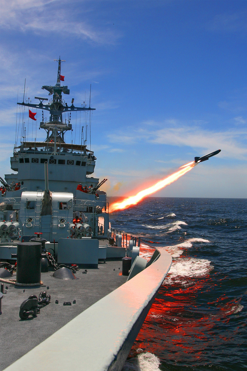 资料图:老式海鹰反舰导弹发射