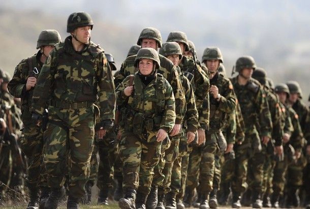 参演的马其顿女兵