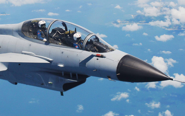 官方公开中国空军第三代战机部队训练照_高清图集_新浪网