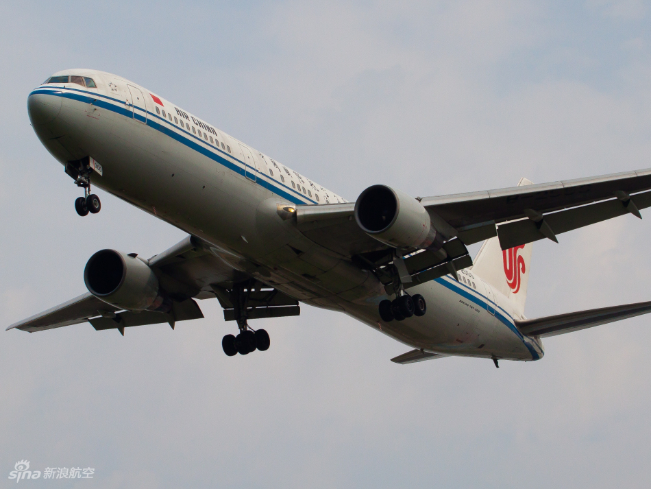 国航波音767双通道客机