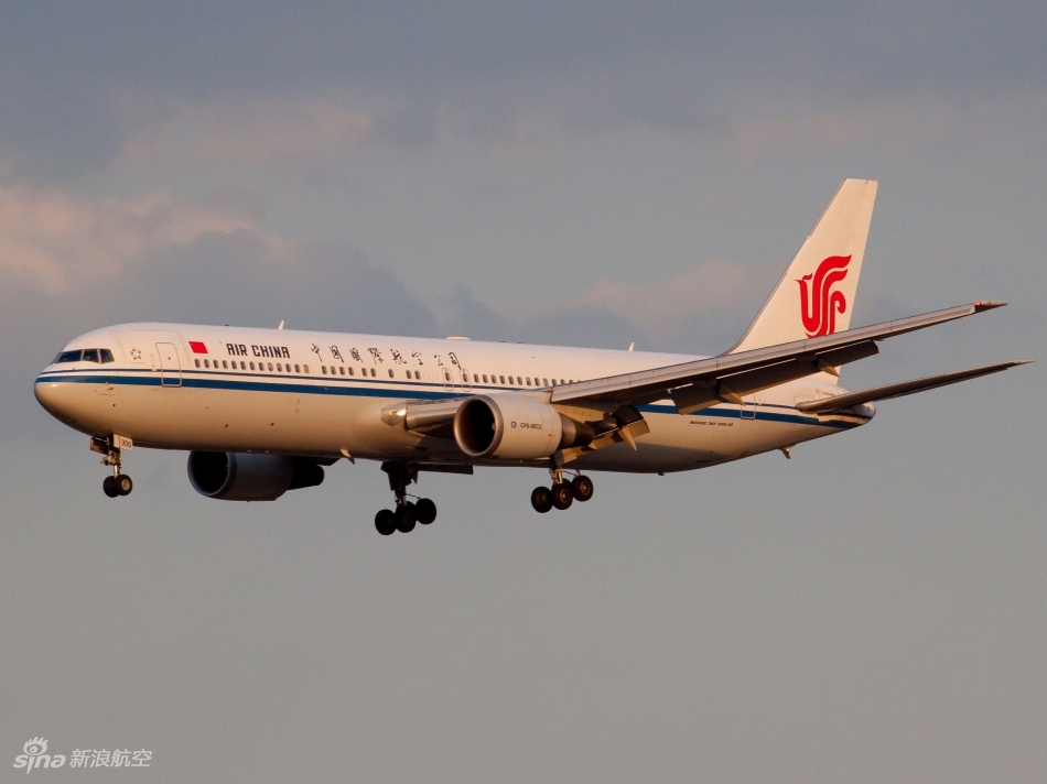 国航波音767双通道客机