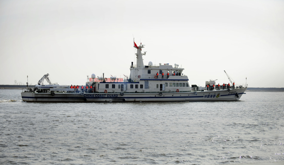 海警高速巡逻艇图片