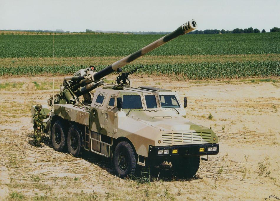 网友称中国超轻型加农榴弹炮性能远超俄同类产品_高清图集_新浪网