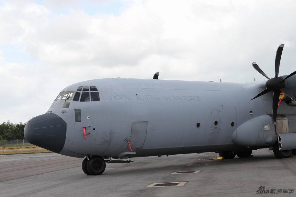 澳空军c130运输机参展