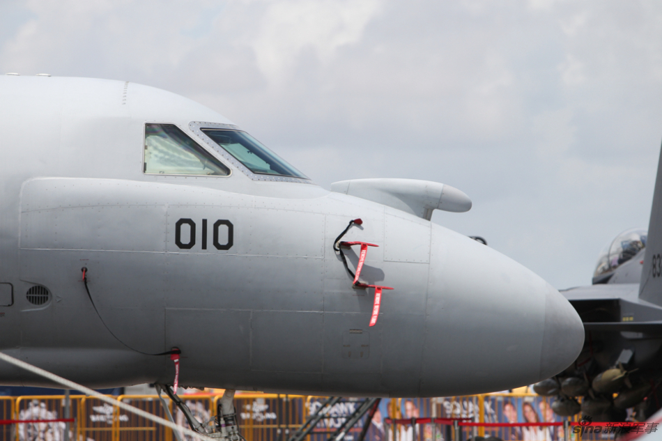 新加坡空军展示湾流预警机