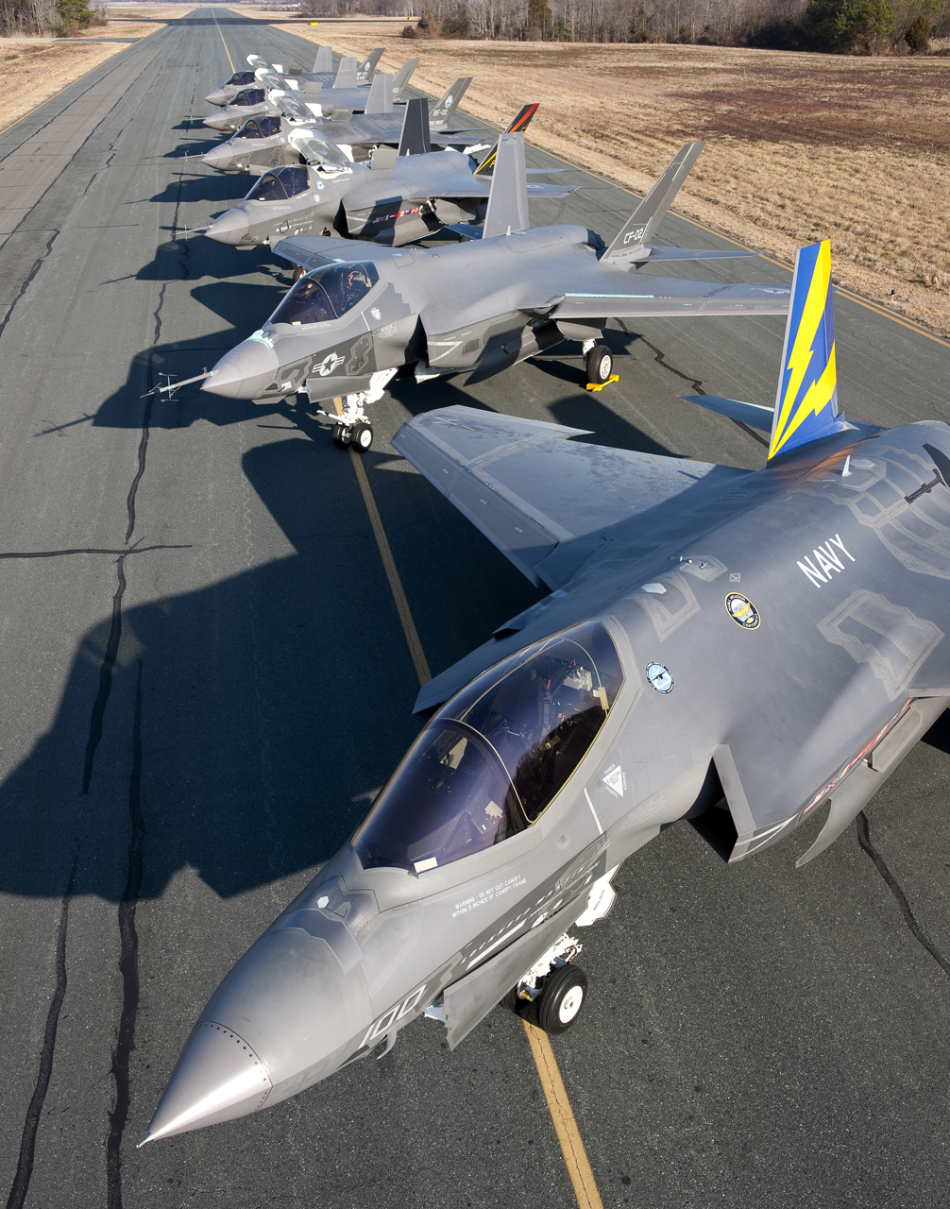 美国海军展示6架最新型f-35b/c战斗机_高清图集_新浪网