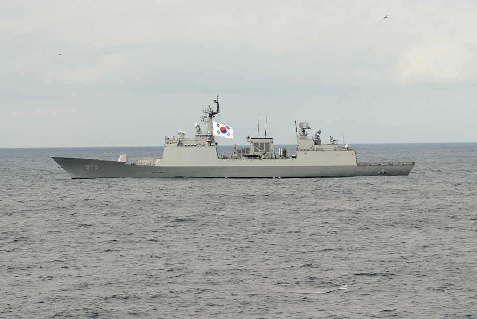 正在日本海巡逻 1/10                     2012年3月6日,美国海军第