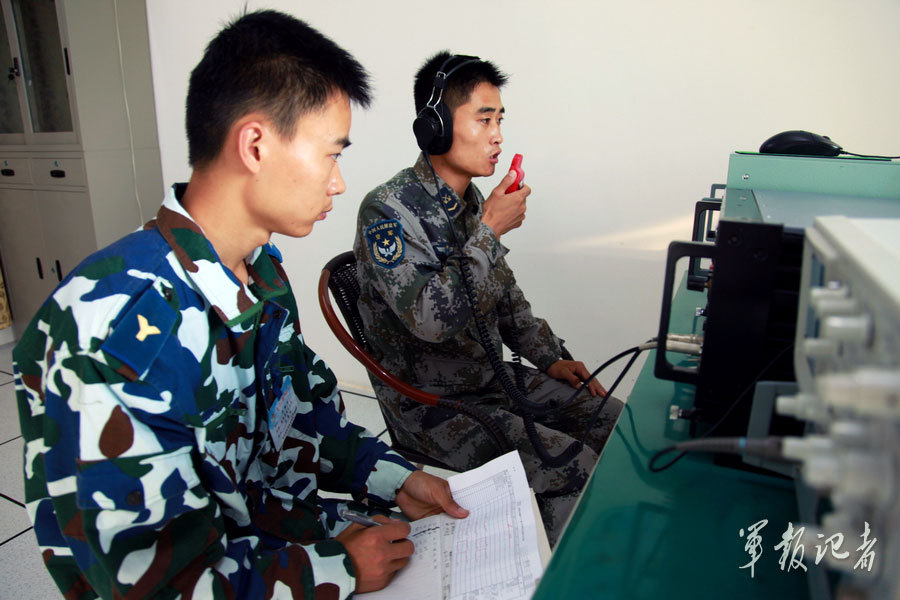 空军驻闽预备役场站能保障歼击机强击机等升空作战_高清图集_新浪网