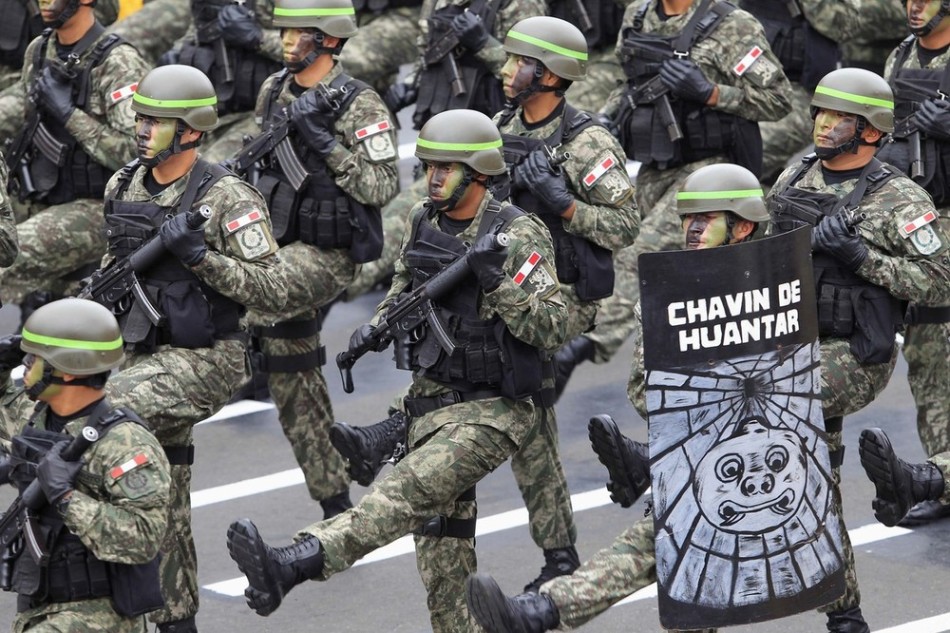 秘鲁举行独立日盛大阅兵式 精锐部队蜂拥上阵_高清图集_新浪网