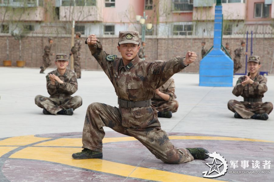 南疆军区警卫连"少林小子"成军中明星_高清图集_新浪网