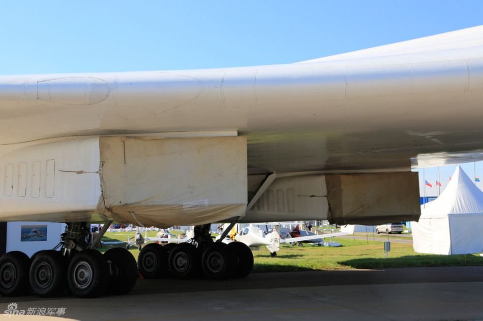 俄罗斯自行研发的t-50,苏-35s,苏-30sm,雅克-130战机及米-28n,米-38