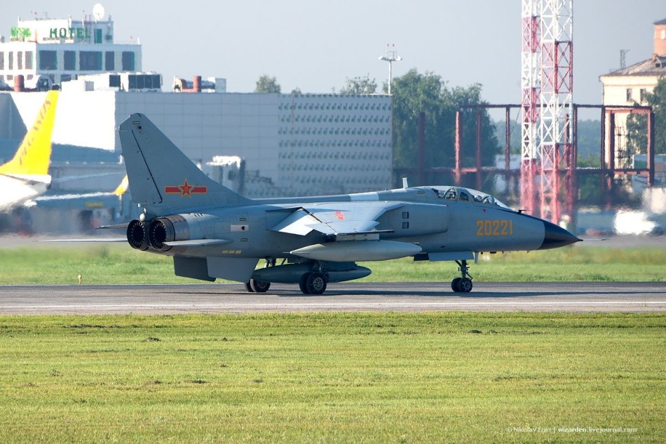 事虽旧但图很新:我飞豹群境外参演美照曝光