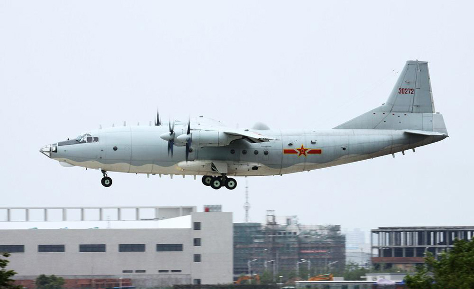 驻西北神秘空军基地亮相疑似太行歼11及高新机