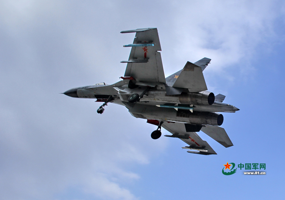 沈空部队太行发动机版歼11b机腹挂弹起飞守领空_高清图集_新浪网