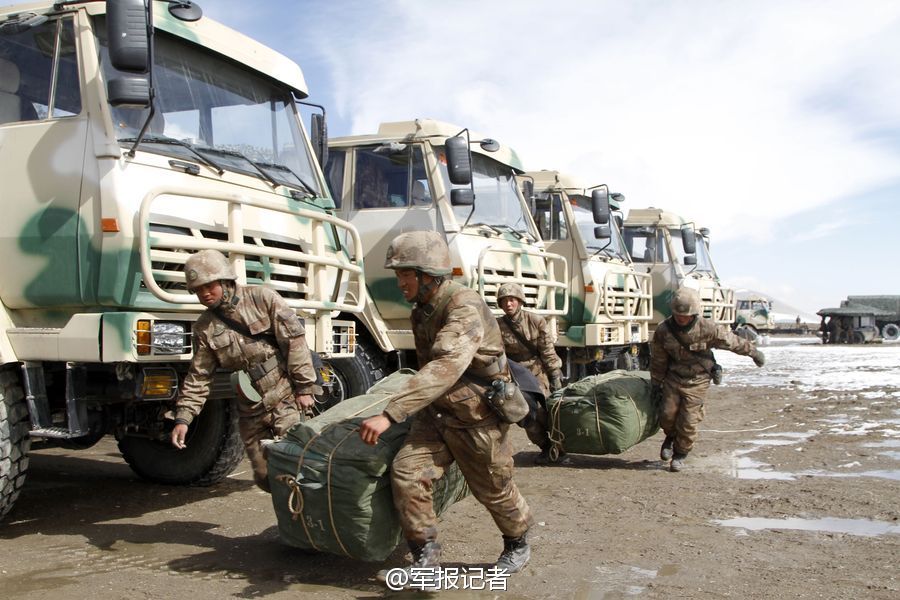 陆空二炮多兵种大军集结昆仑山 车队长龙无边际_高清图集_新浪网