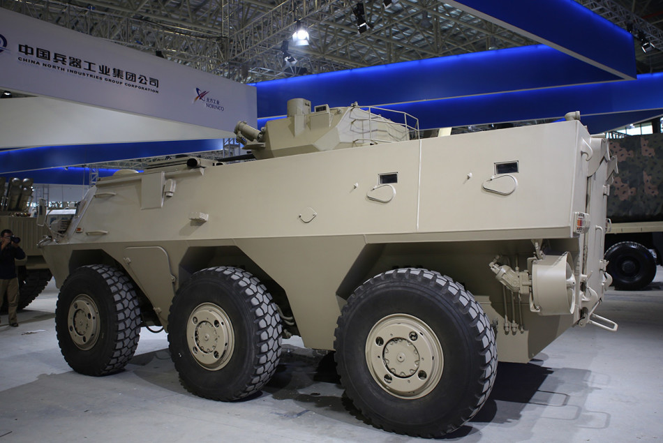 wz551老树新花:新型6轮vn-2步战亮相珠海