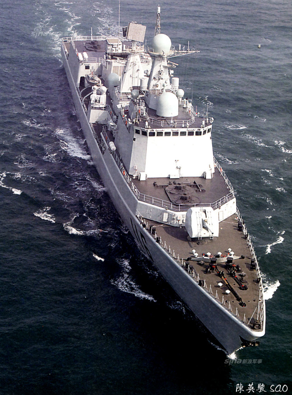我们爱"自拍":中国海军主力战舰同角度照片