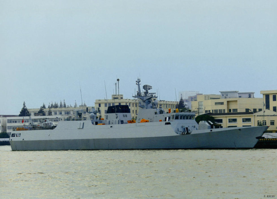 2艘052和4艘054a战舰聚三亚_高清图集_新浪网