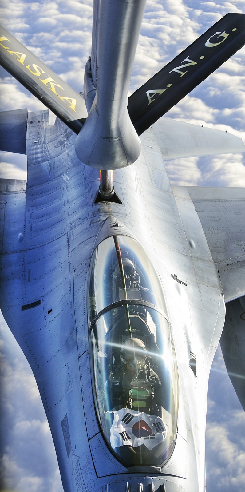 美将为韩国升级134架kf16战机