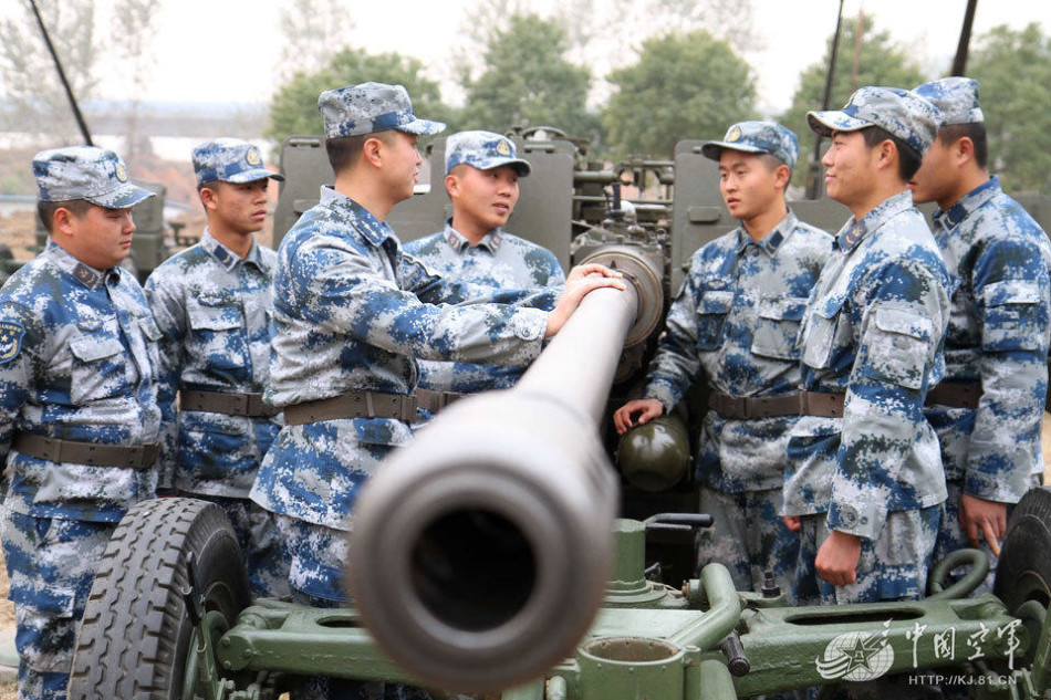 王牌高炮团勇夺8冠王